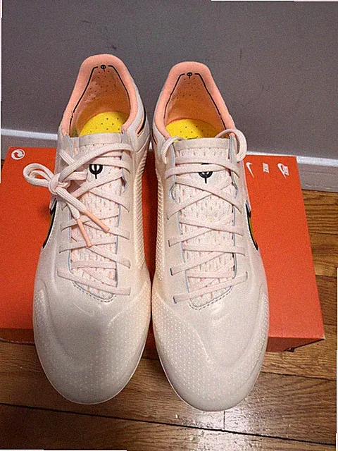 NEW Nike Tiempo Legend 9 Elite FG Soccer Cleats Men Sz 7 Guava NBY CZ8482-801