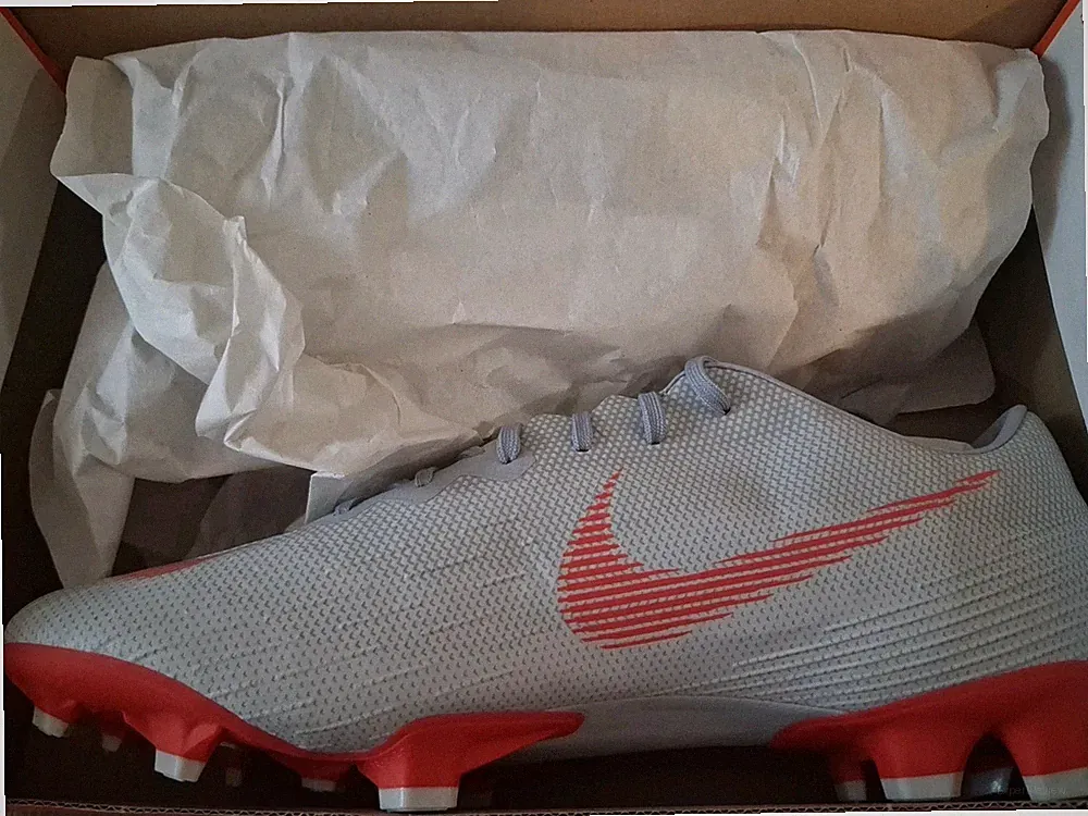New Nike Vapor 12 Pro FG Soccer Football Cleats Grey Men Size 12.5 AH7382-060