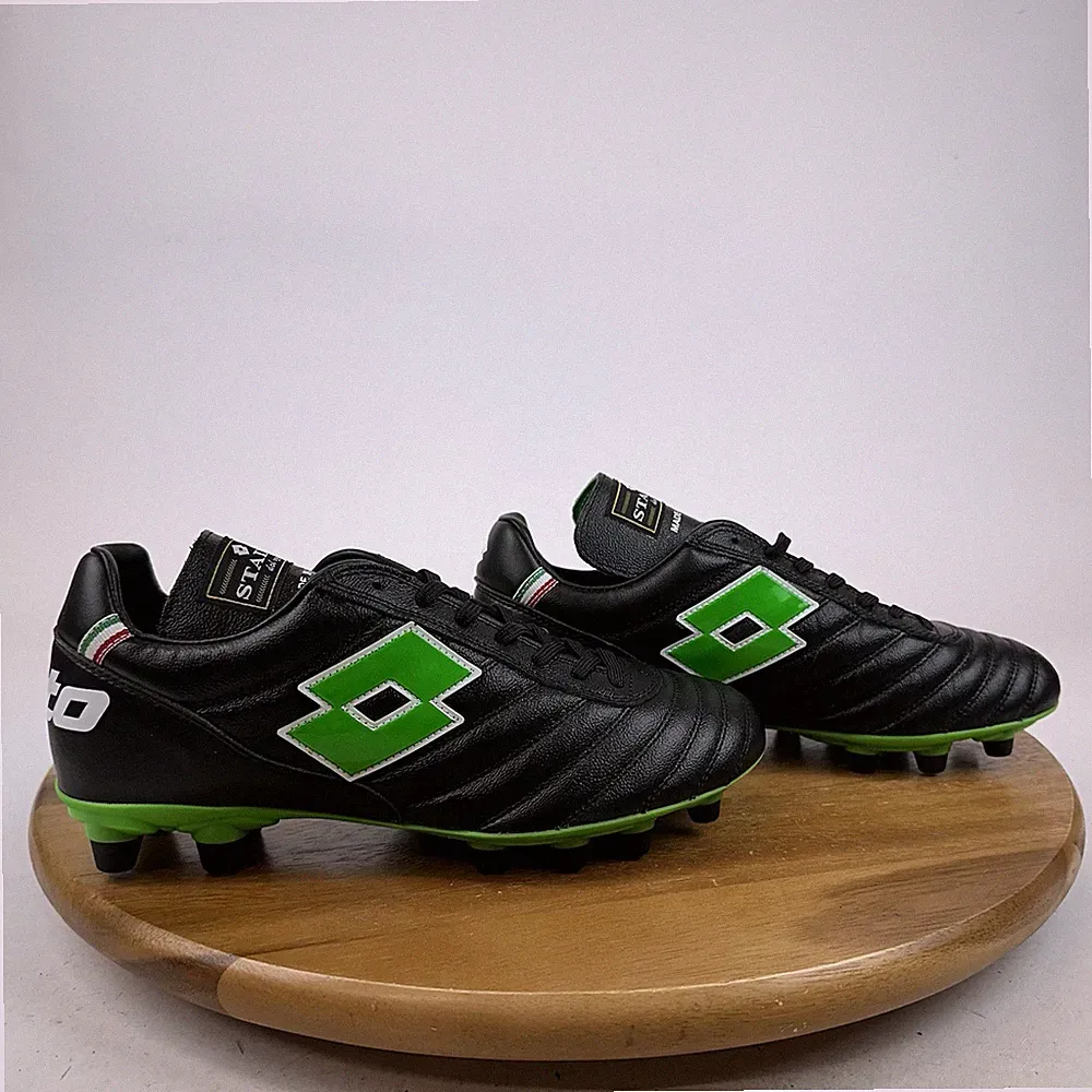 soccer cleats little boys