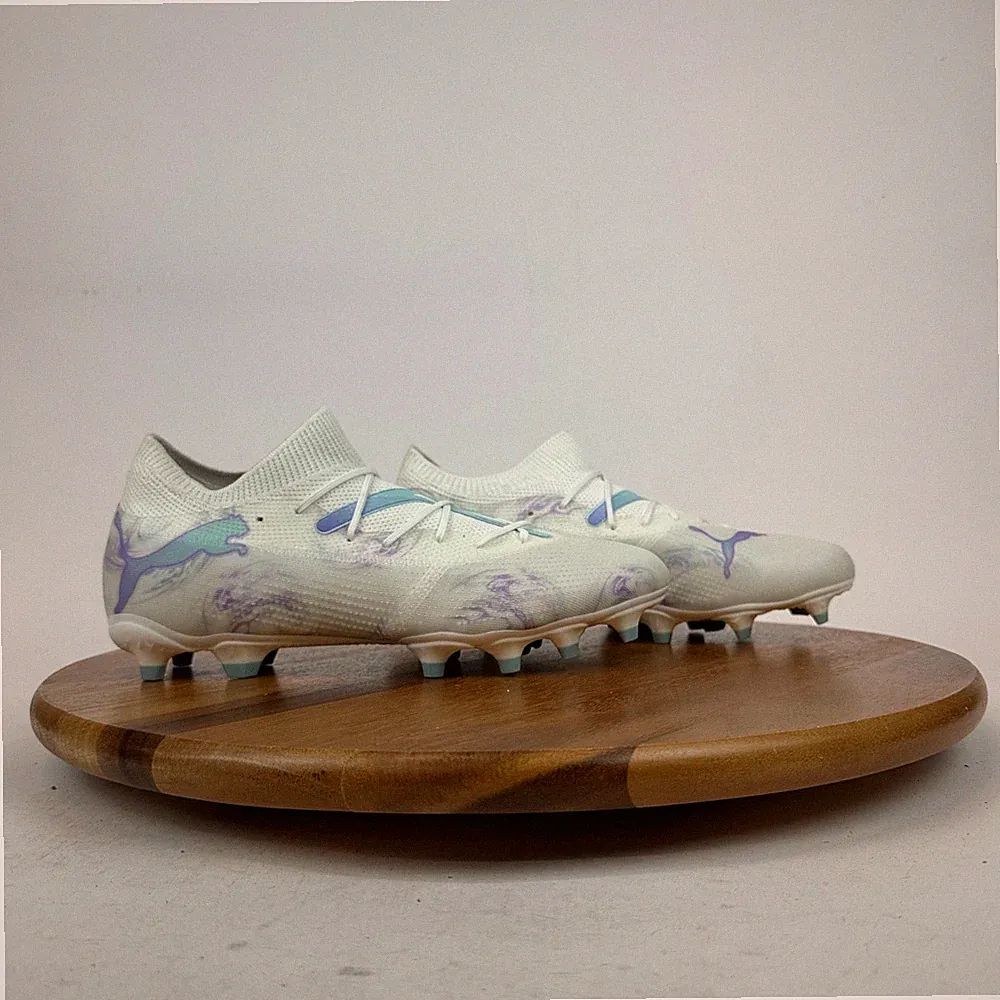 New Puma Future 7 Match FG/AG Soccer Cleats Womens Size 9.5 White Purple Shoes