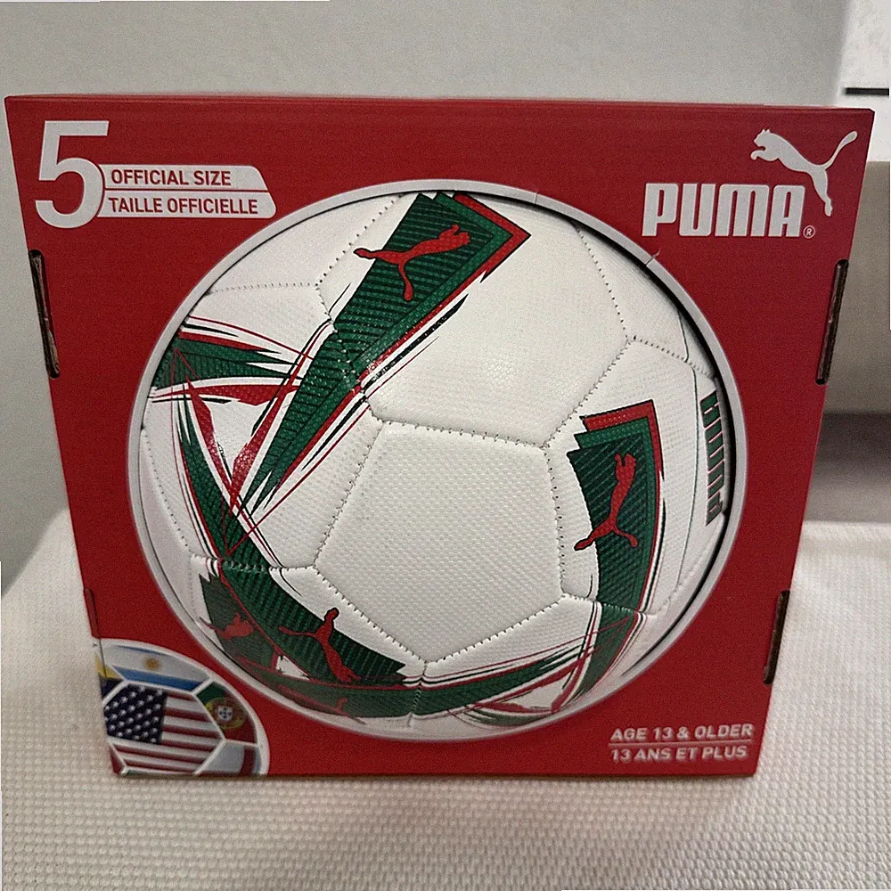 NEW Puma Soccer Fútbol Ball Size 5 Puma Logo Red White & Green