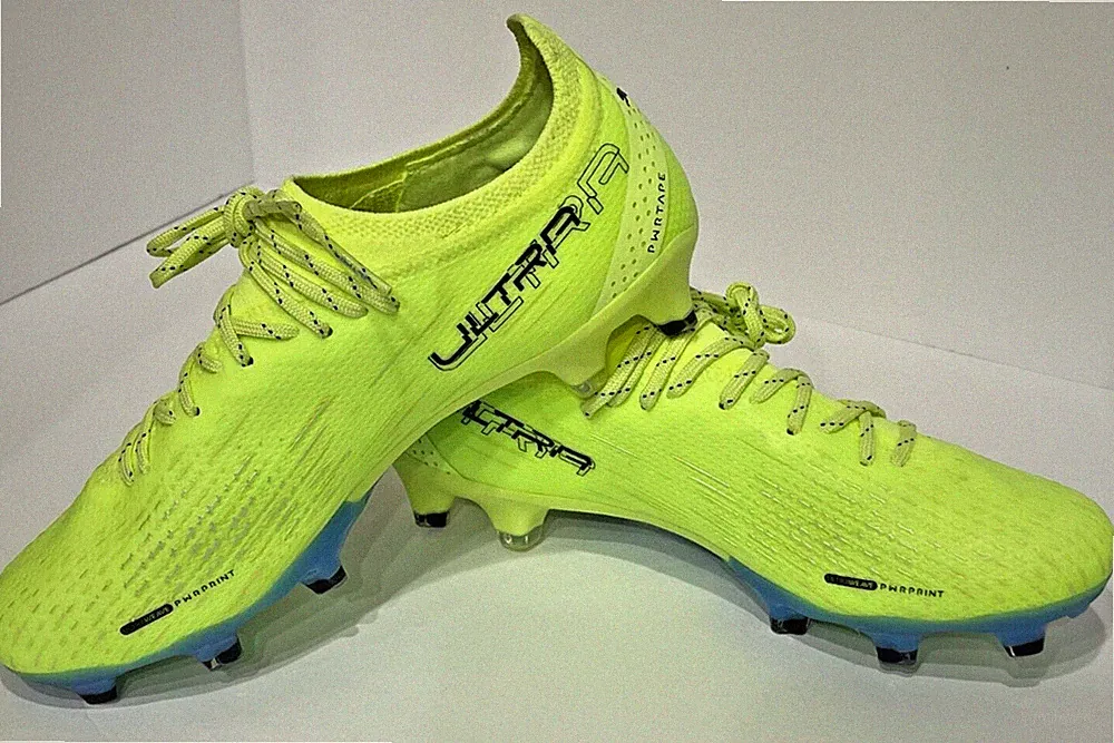 NEW Puma Ultra Ultimate FG AG Soccer Cleats Volt Blue Women's Size 7 106898-01