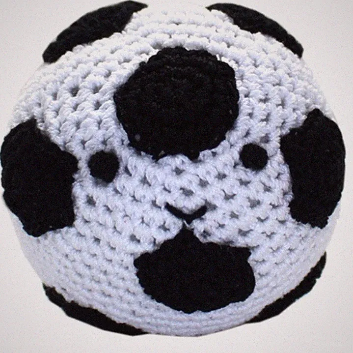 NEW! SKIPPER THE SOCCER BALL DOG TOY KNIT KNACK HANDWOVEN ORGANIC COTTON SMALL