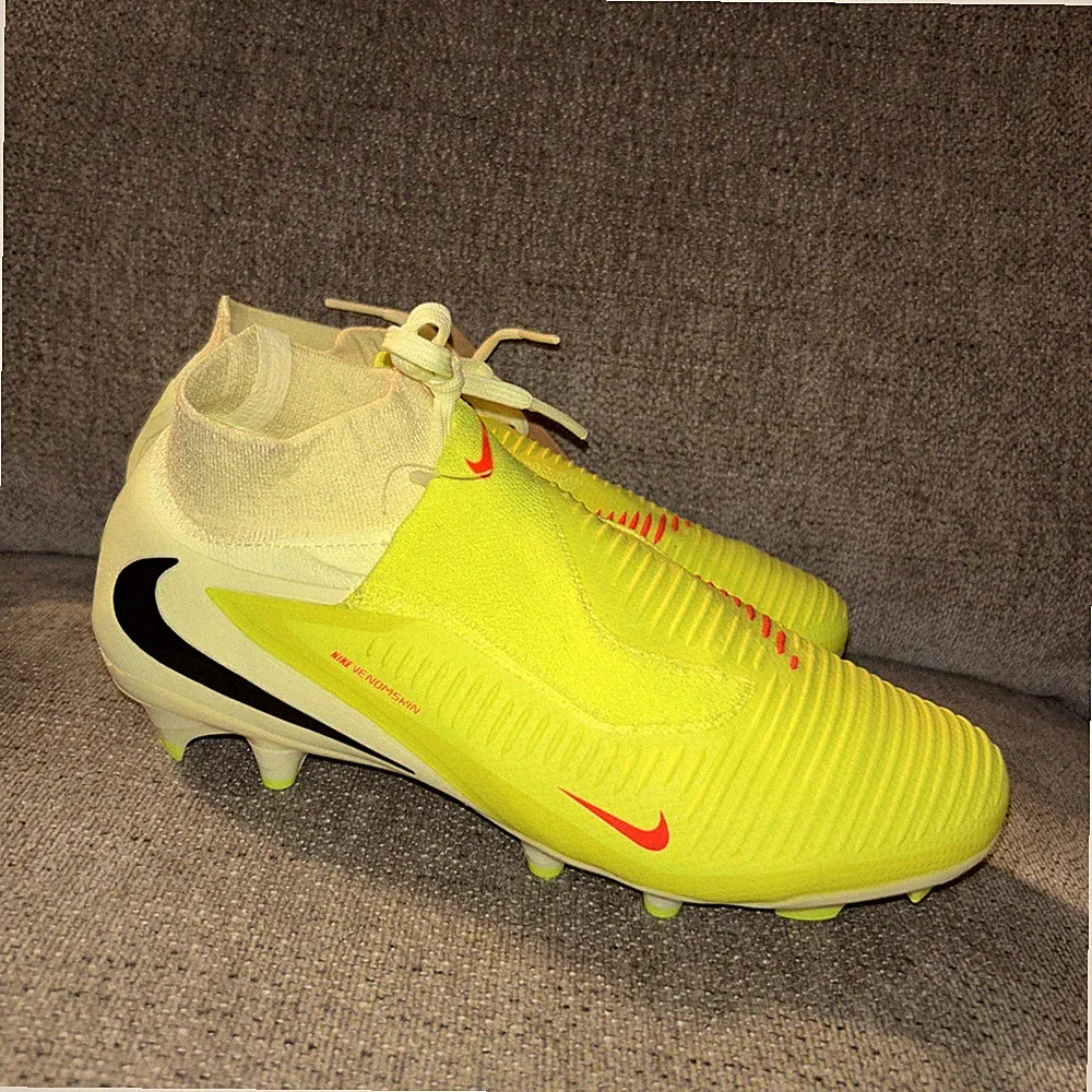 New SZ 4.5 Men/ SZ 6 Women Nike Phantom 6 Pro High FG Soccer Cleats HQ2311-800