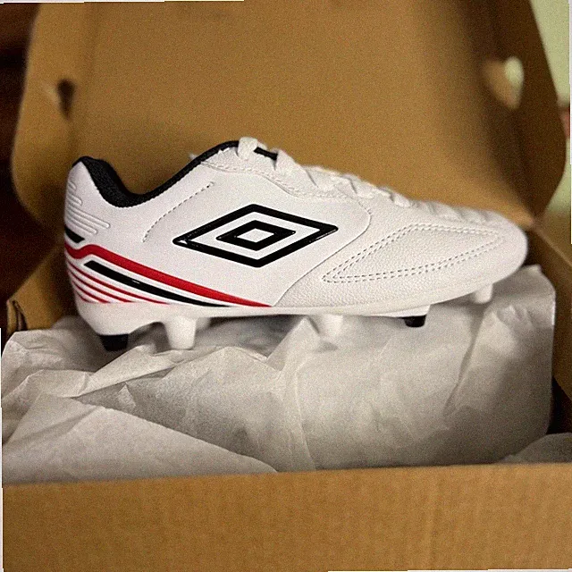 NEW Umbro Classico youth kids soccer cleats size 12 C boy girl unisex athletic