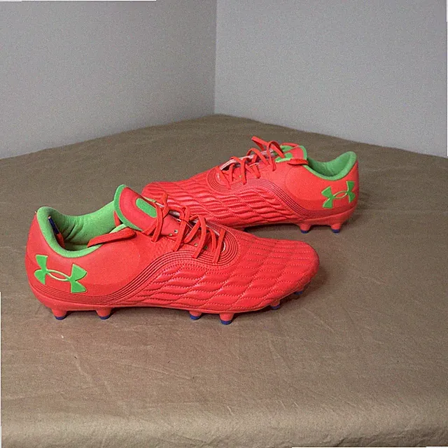 New UNDER ARMOUR CLONE MAGNETICO PRO 3FG SOCCER CLEATS Mens Size 11.5 Womens 13