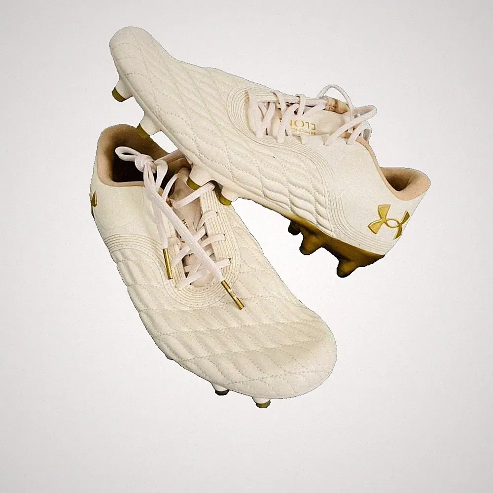 NEW Under Armour Magnetico Pro 3 FG Soccer Cleats 3027497-102 Women's Size 6.5