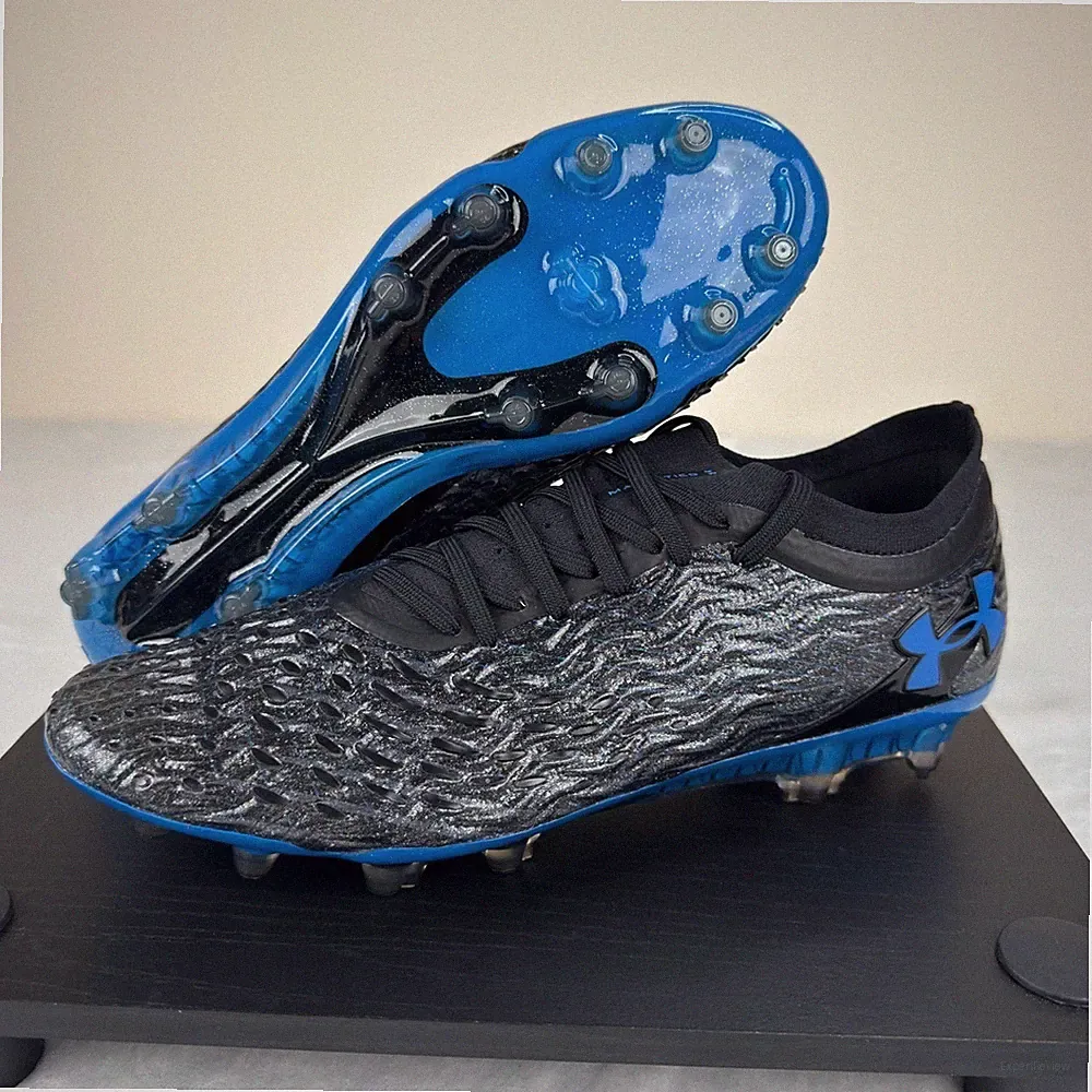 New Under Armour Mens Magnetico Elite 5 Soccer Cleats Black Gray Blue Size 11.5