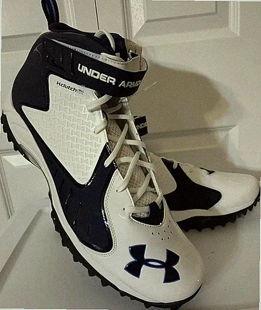 New Under Armour Mens Sz 18 UA Clutch Fit White Navy Blue Cleats 4D Foam UK 17