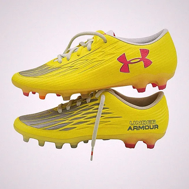 New Under Armour UA Magnetico Elite 4 Women Soccer Cleats Taxi Yellow size 7