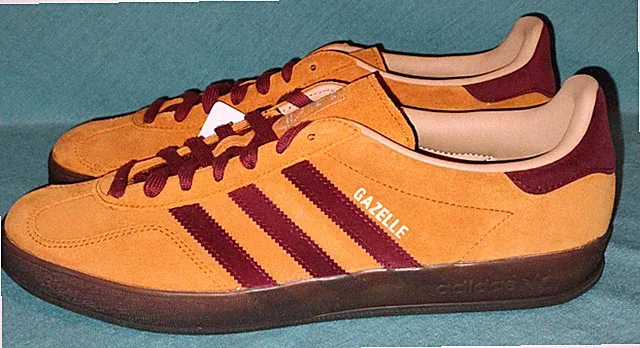 NEW WOB Men's adidas Gazelle Indoor Soccer Shoes 'Craft Ochre' JH5411 Size 11