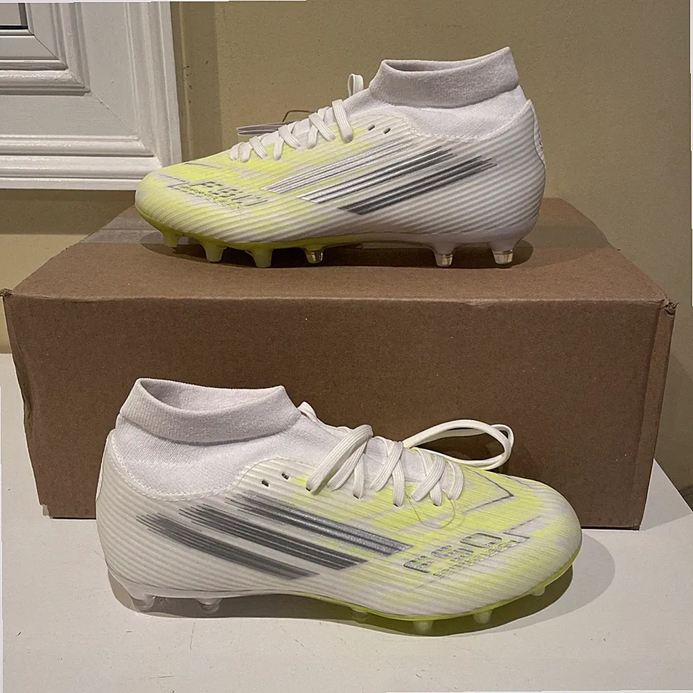 NEW Women’s Adidas F50 Sparkfusion League Soccer Cleats White JP8350 Size 7.5