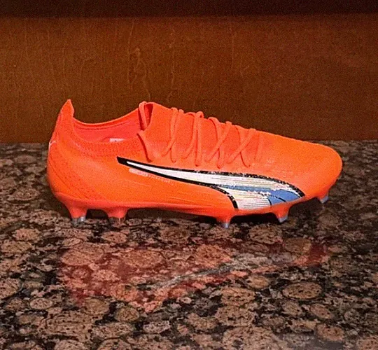 New! Womens US 8 PUMA ULTRA ULTIMATE FG/AG SOCCER CLEATS 107215-01 ORANGE/BLUE