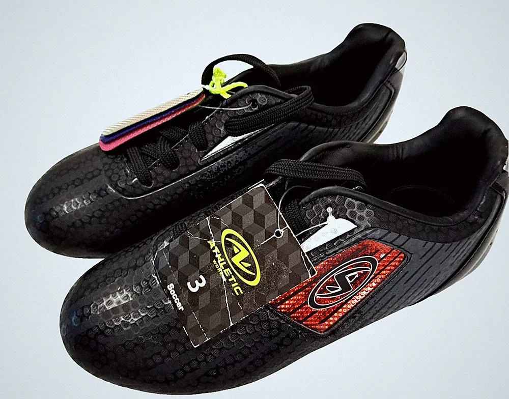 New Youth Size 3 Cleats Black w/ Interchangeable Inserts Soccer Shoes