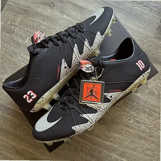 Neymar x Jordan x Nike Hypervenom Phinish NJR FG Cleats size 11 BRAND NEW RARE