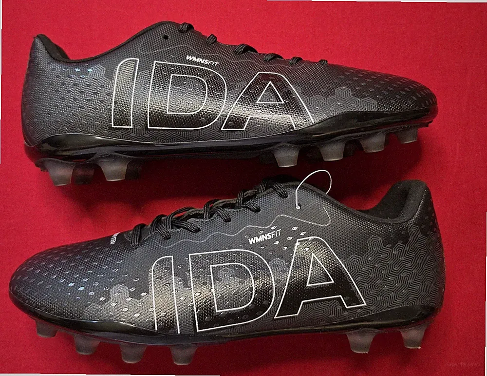 NIB IDA Womens Black Rise Club FG/AG Soccer Cleats Size-8