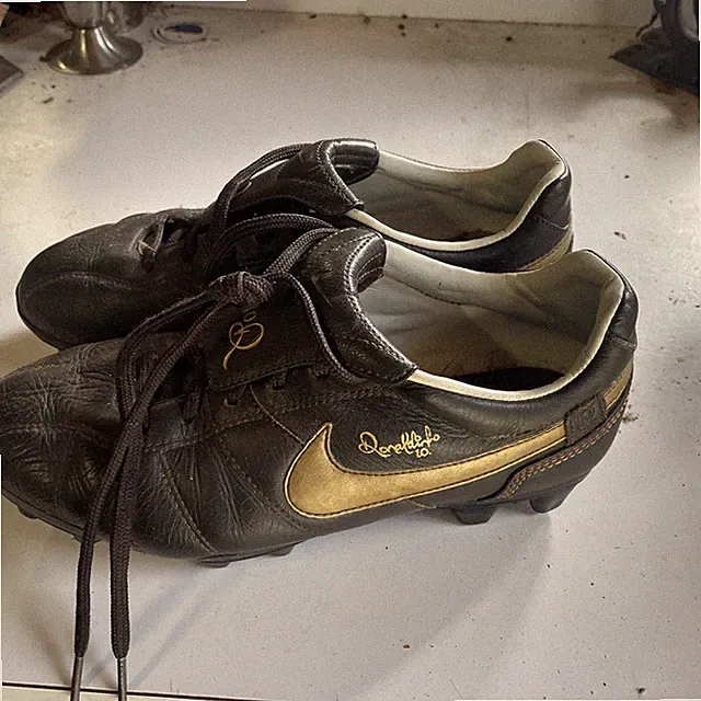 NIKE 10R RONALDINHO Junior JR football soccer boots cleats 5yw