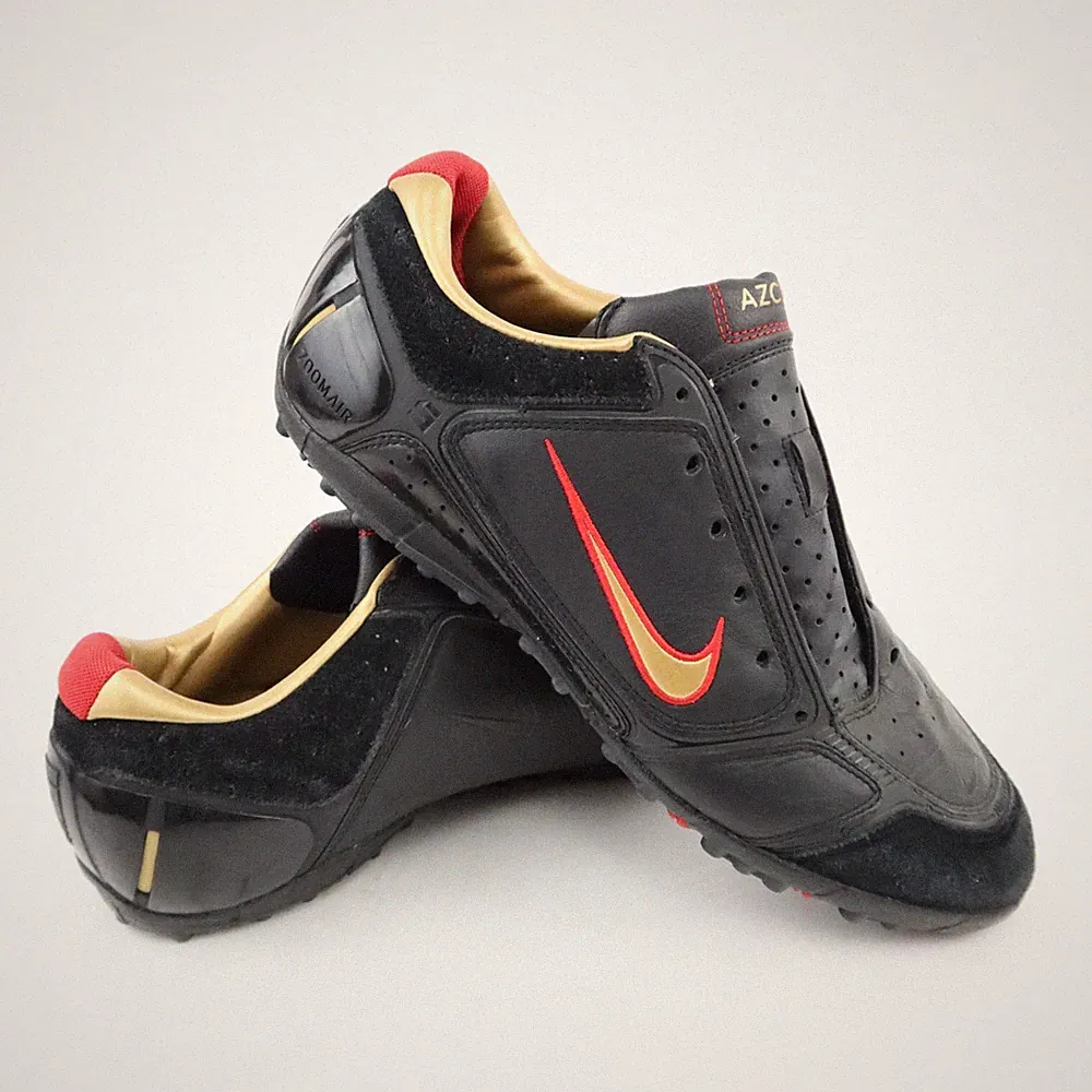 Nike 5 AZC II Zoom Air Indoor Soccer Cleats Men 10.5 Black Red Gold Five RARE