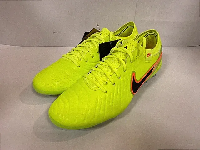 Nike 7.5US LEGEND ELITE AG-PRO