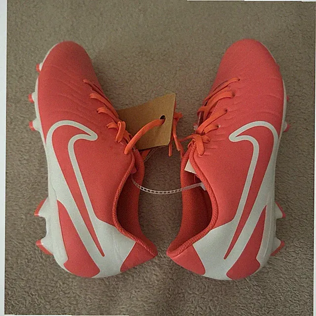 Nike Academy Soccer Cleats size 8.5