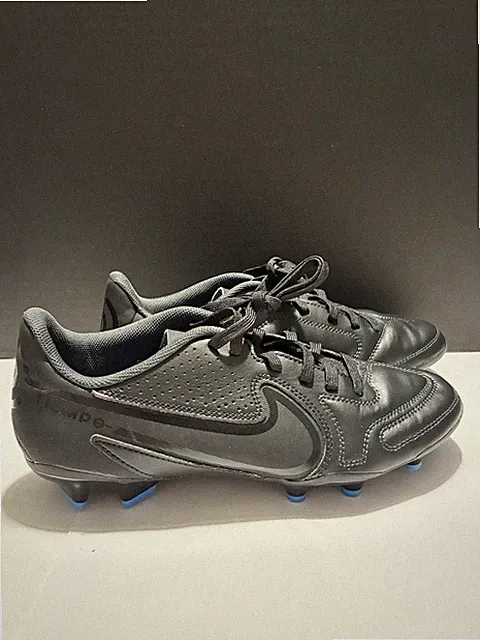 Nike Adults' Tiempo Legend 9 Club FG/MG Soccer Cleats - Size 7M/8.5W
