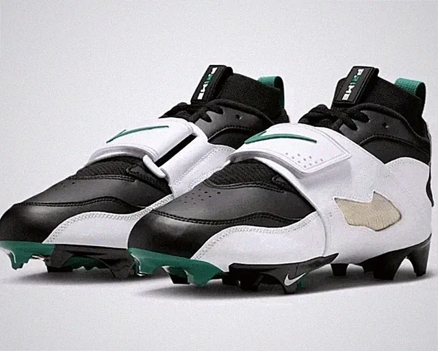Nike Air Diamond Turf 93 TD Emerald Football Cleat White Black HF5298-102 sz 8