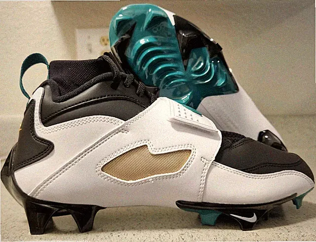 Nike Air Diamond Turf 93 TD Emerald Football Cleat White Black Mens 8 HF5298-102