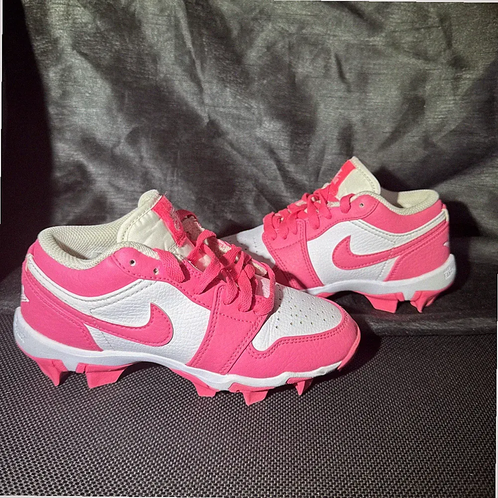 Nike Air Force Jordan 1 Low Youth Cleats Pink Size 1Y-102 Football /Baseball