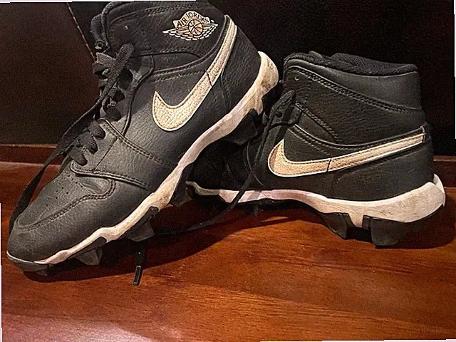 Nike Air Jordan Black/White Football Cleats Molded Studs US Size 6Y