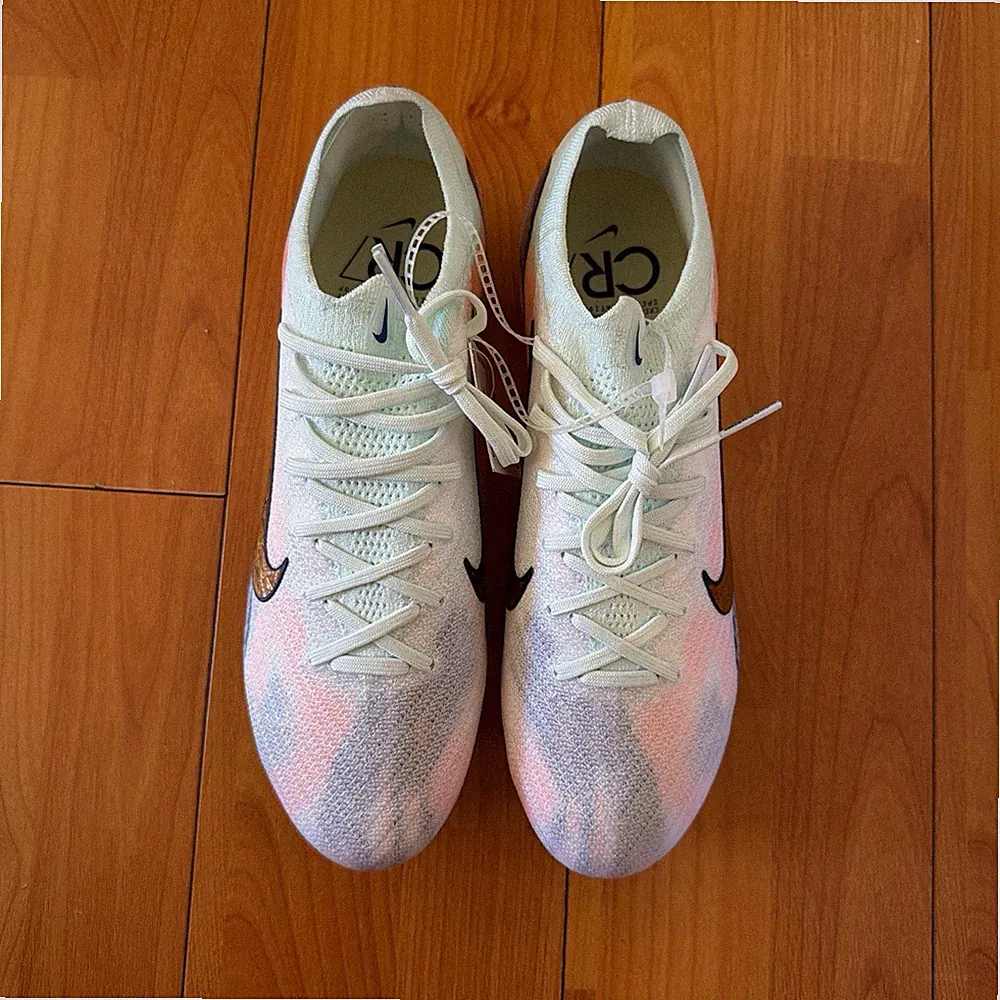 Nike Air Zoom Mercurial Soccer Cleats White Peach Metal Studs