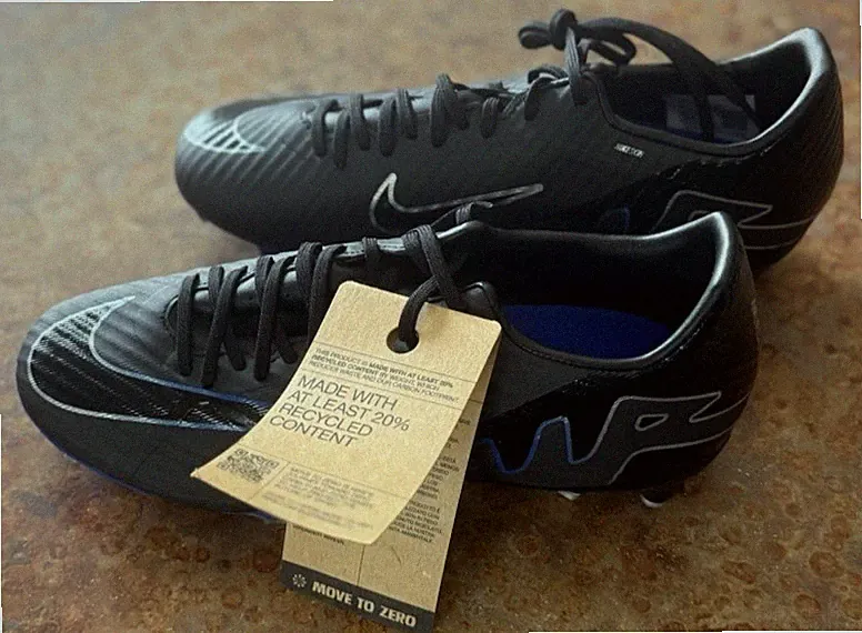 Nike Air Zoom Vapor 15 Academy FG/MG Soccer Cleats DJ5631-040 Men’s Size 6 New!