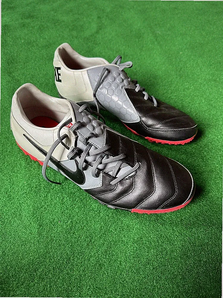 soccer cleats turf