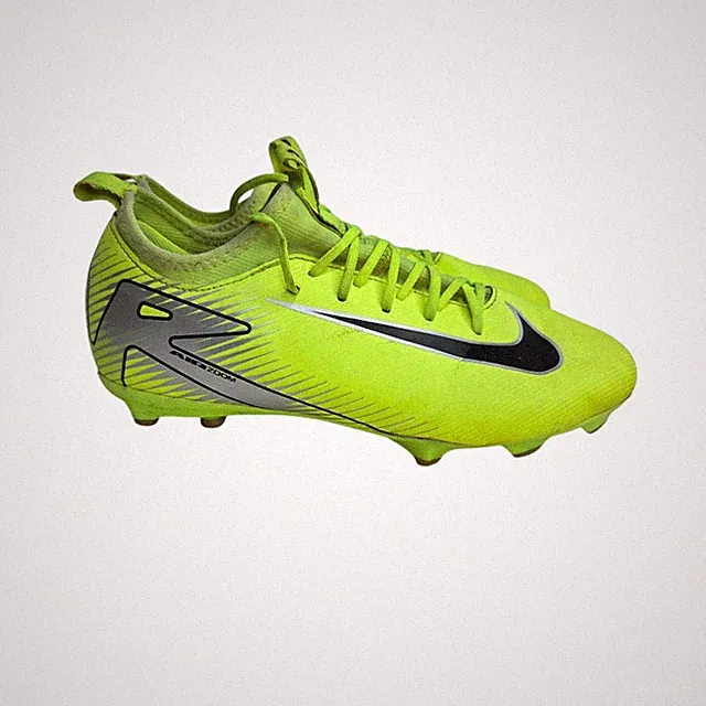 Nike Boys Mercurial Vapor 16 Academy MG FQ8392-700 Soccer Cleats Shoes Sz 6Y