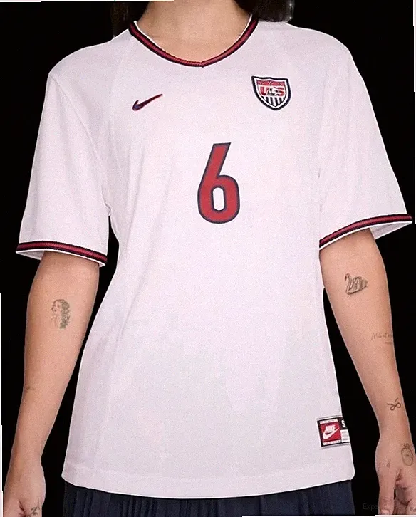 Nike Brandi Chastain USWNT 1999 Soccer Jersey Women's S $130 NWT HF2884-101