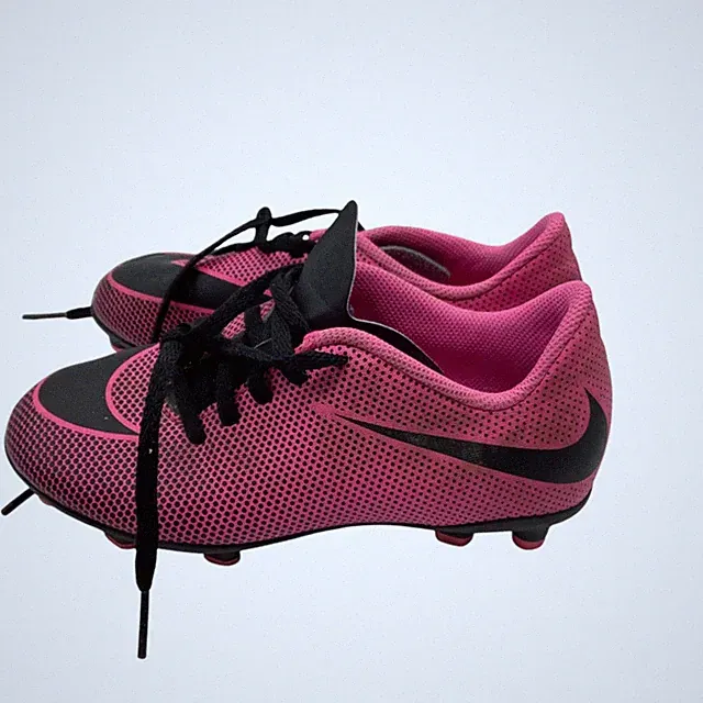 Nike Bravata Youth Soccer Cleats Lace-Up Lightweight Durable Shoes Girl Size 1