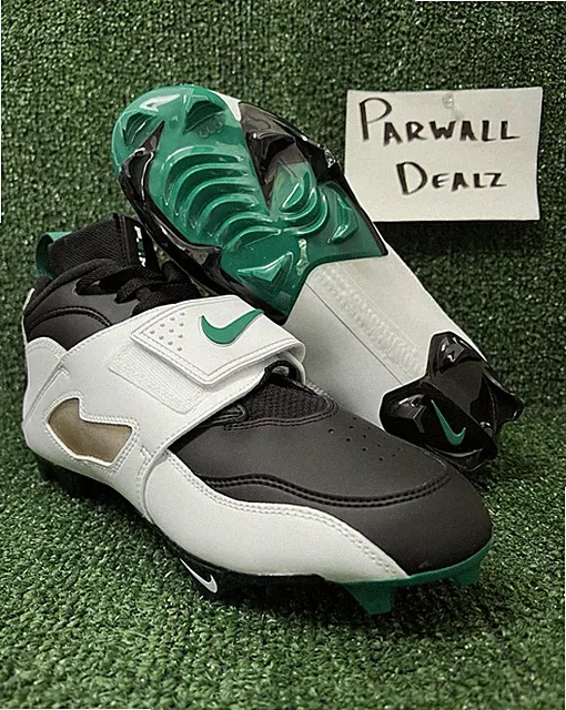Nike Diamond Turf 93 TD 'Emerald' Football Cleats Men’s Size 10.5 HF5298-102