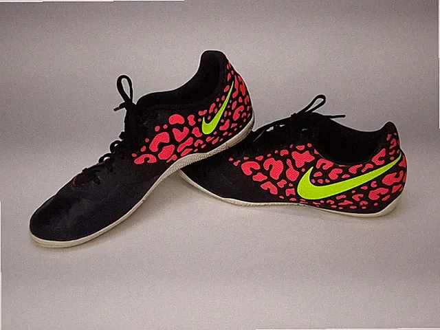Nike Elastico II IC US Indoor Soccer Trainers Women's Size 8.5