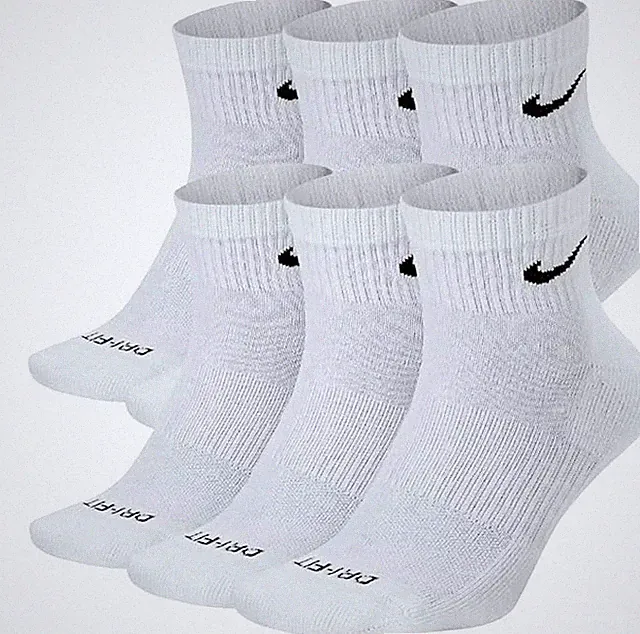 Nike Everyday Cushioned Drifit Unisex Ankle Socks, Size MEDIUM - White - 6 pairs