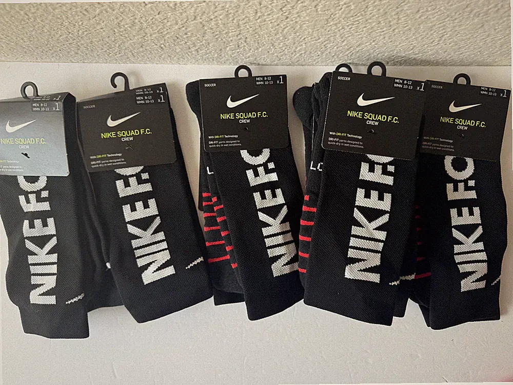 Nike F.C. Football Club Squad Crew Socks Men Soccer Black White SX7237 RARE