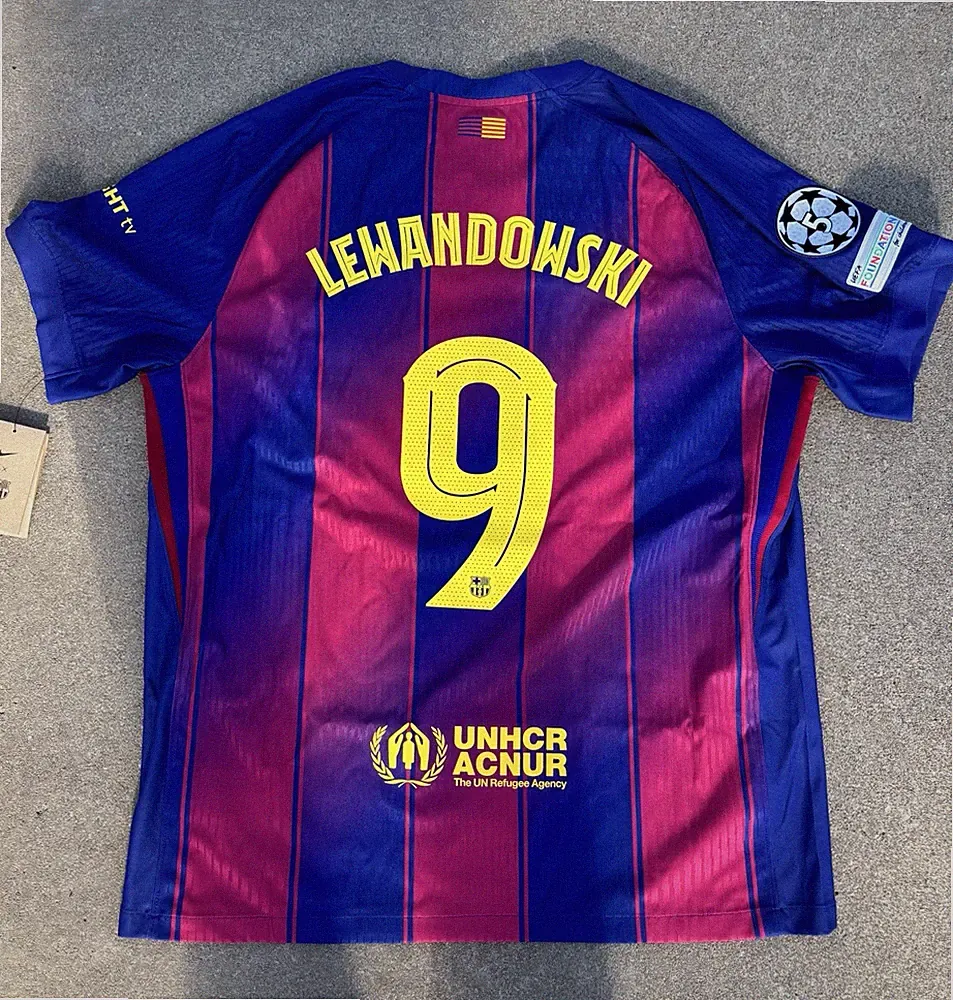 Nike FC Barcelona Robert Lewandowski #9 Men's Soccer Jersey L Blue/Red UCL
