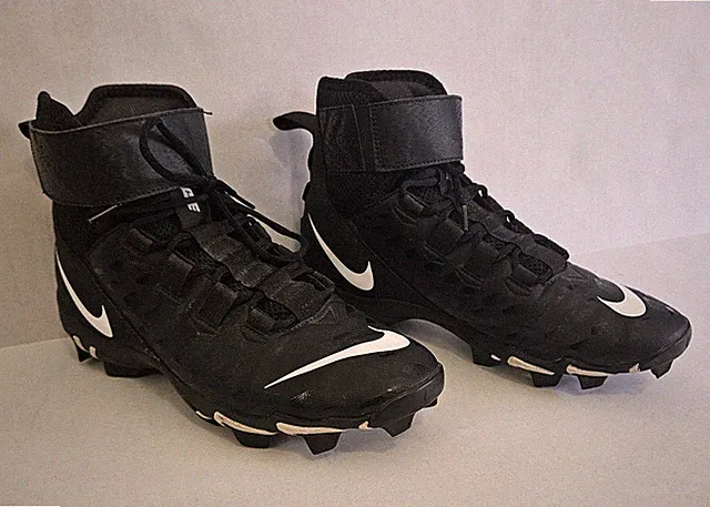 Nike Force Savage 2 Shark Wide Men's SZ 10 Football Cleat BV0151-001 Black