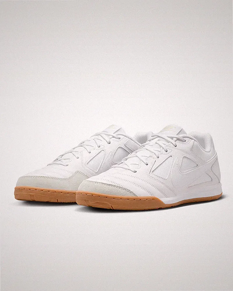 nike soccer shoes casual