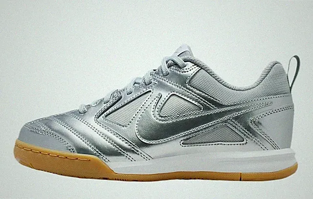 Nike Gato Lv8 Indoor Soccer Futsal Shoes Chrome Metallic Silver Men 6 Women 7.5