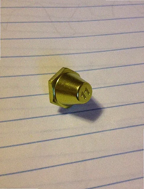 Nike Gold SG Pro 11,13,15mm Single Replacement Stud/Cleat (anti-clog)Soft Ground