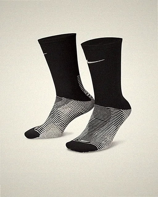 Nike Grip Vapor Strike Football SOCCER Crew Socks DH6613 $30