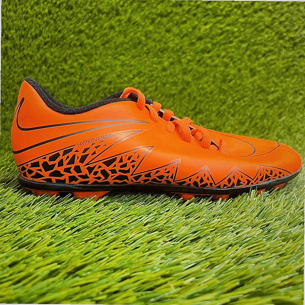 Nike Hypervenom Boys Size 2.5Y Orange Black Running Outdoor Soccer Cleats
