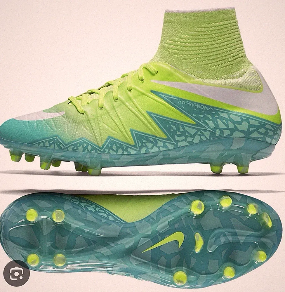 NIKE HYPERVENOM PHANTOM II FG ACC SOCCER CLEATS Green Volt WOMEN'S 8