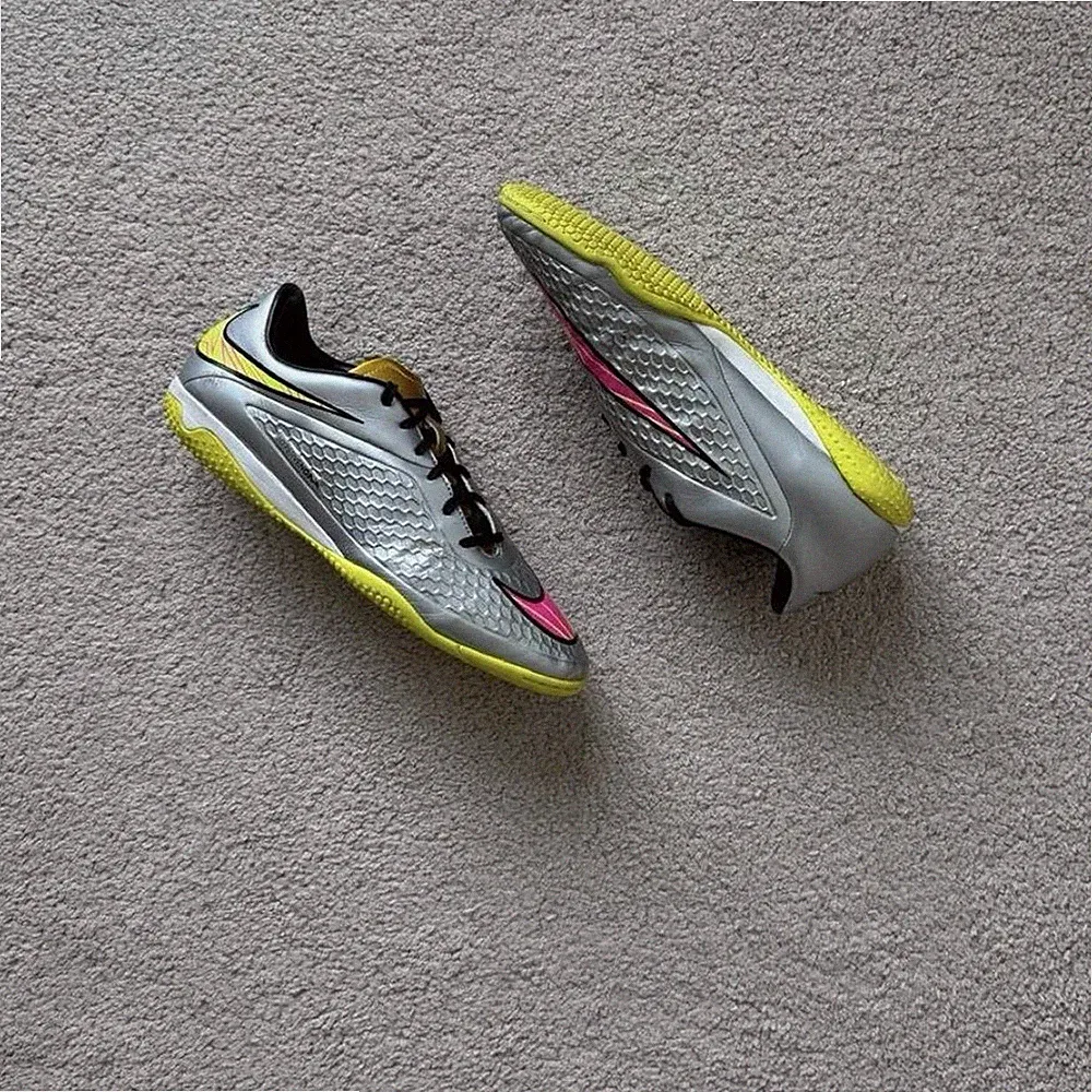 Nike Hypervenom Phelon 1 Indoor/Turf Soccer Cleats Men’s Size 10