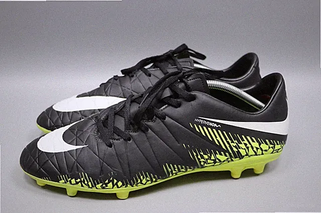 NIKE Hypervenom Phelon 2 Black Used Soccer Cup Cleats Boots Mens Size 44/ US 11
