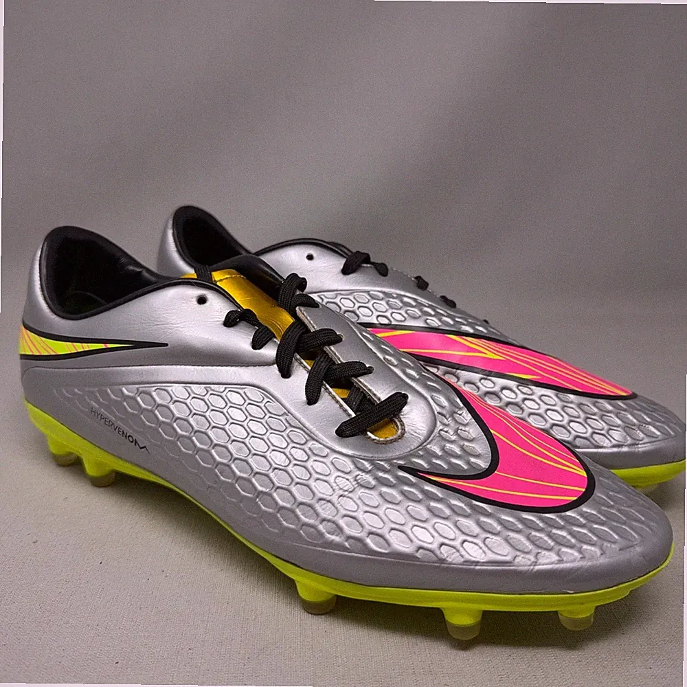 Nike Hypervenom Phelon FG 2014 Soccer Cleats Mens Size 11 Silver Pink 677585-069